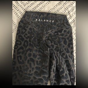 Balance athletica size xs black velvet cheetah prints
